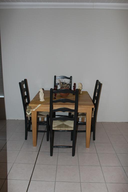 The Upper Deck Apartment Swellendam Buitenkant foto