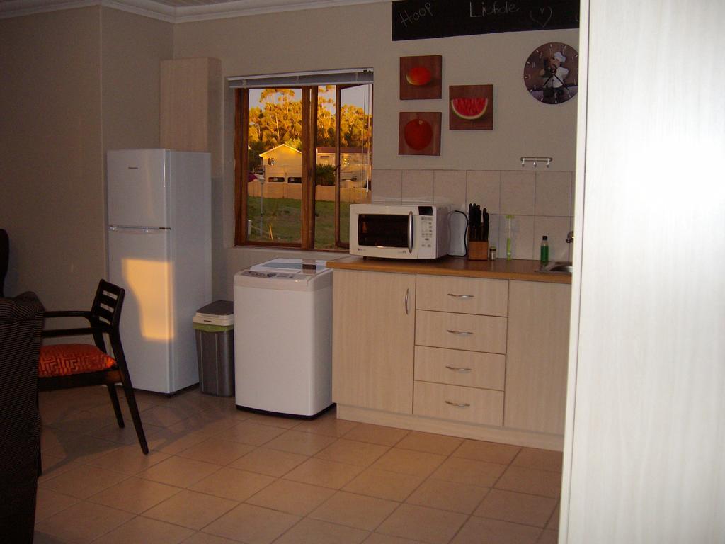 The Upper Deck Apartment Swellendam Buitenkant foto