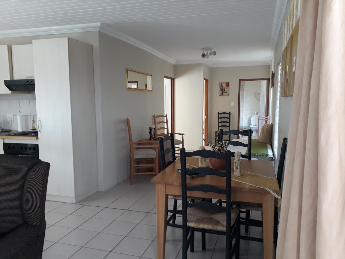 The Upper Deck Apartment Swellendam Buitenkant foto