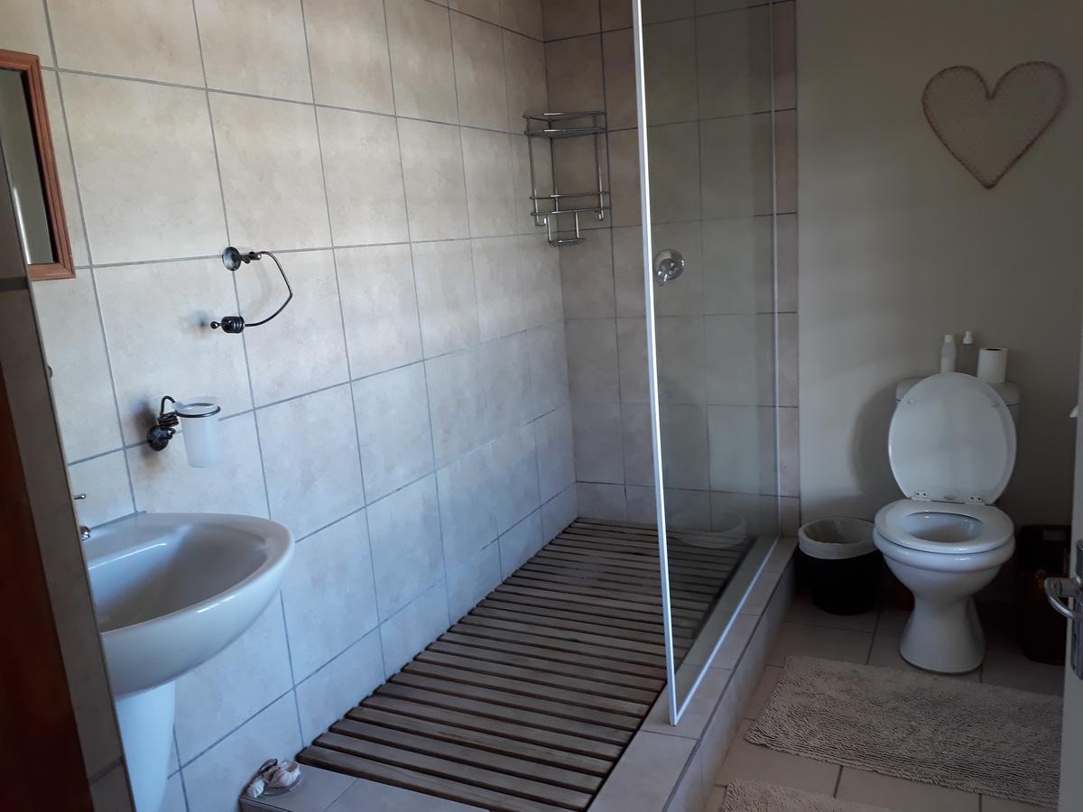 The Upper Deck Apartment Swellendam Buitenkant foto